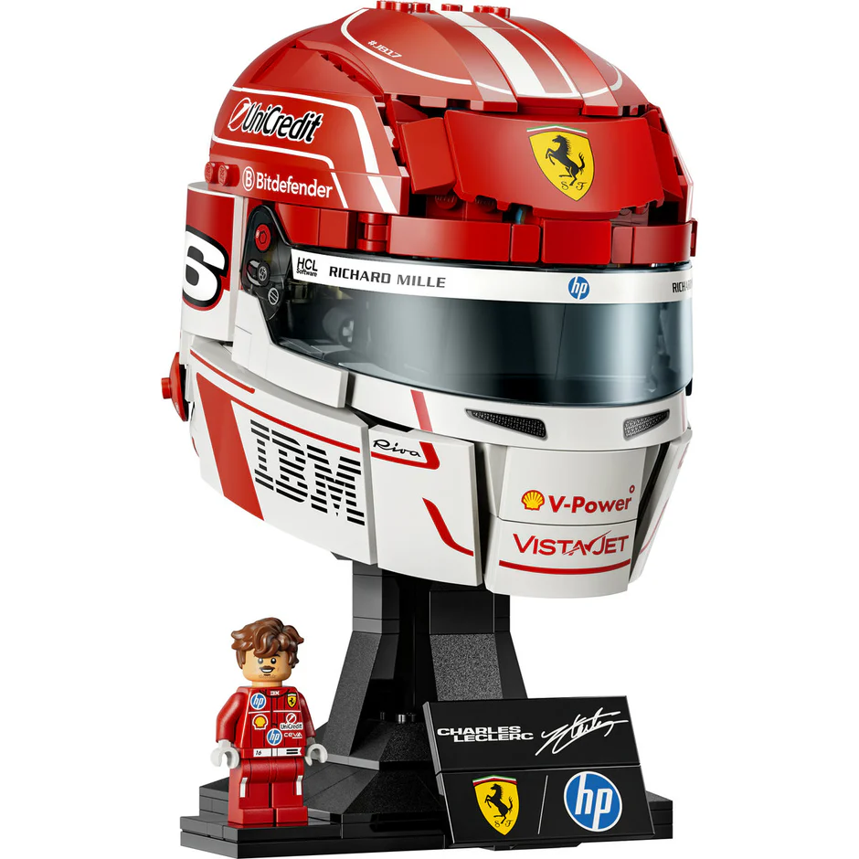 Scuderia Ferrari HP Charles Leclerc sisakja